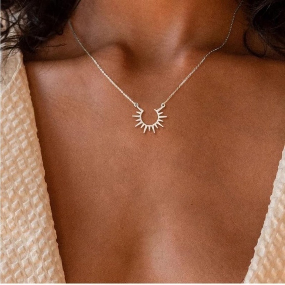 Silver 18k White Gold Plated Sun Charm Necklace